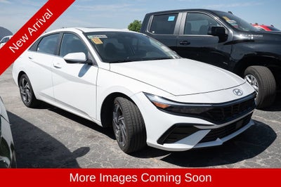 2025 Hyundai ELANTRA SEL Convenience