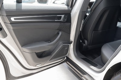2023 Porsche Panamera NA