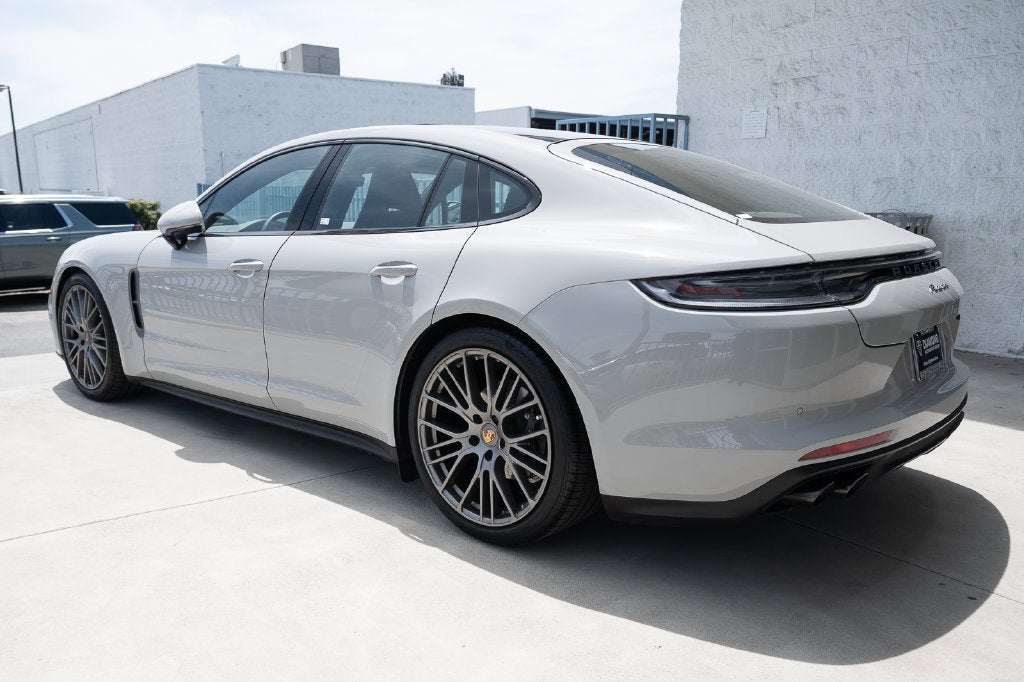 2023 Porsche Panamera NA
