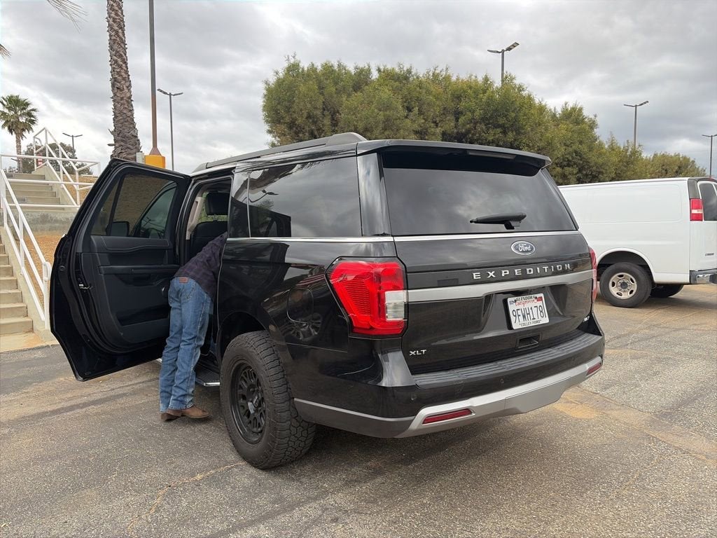 2023 Ford Expedition Max XLT