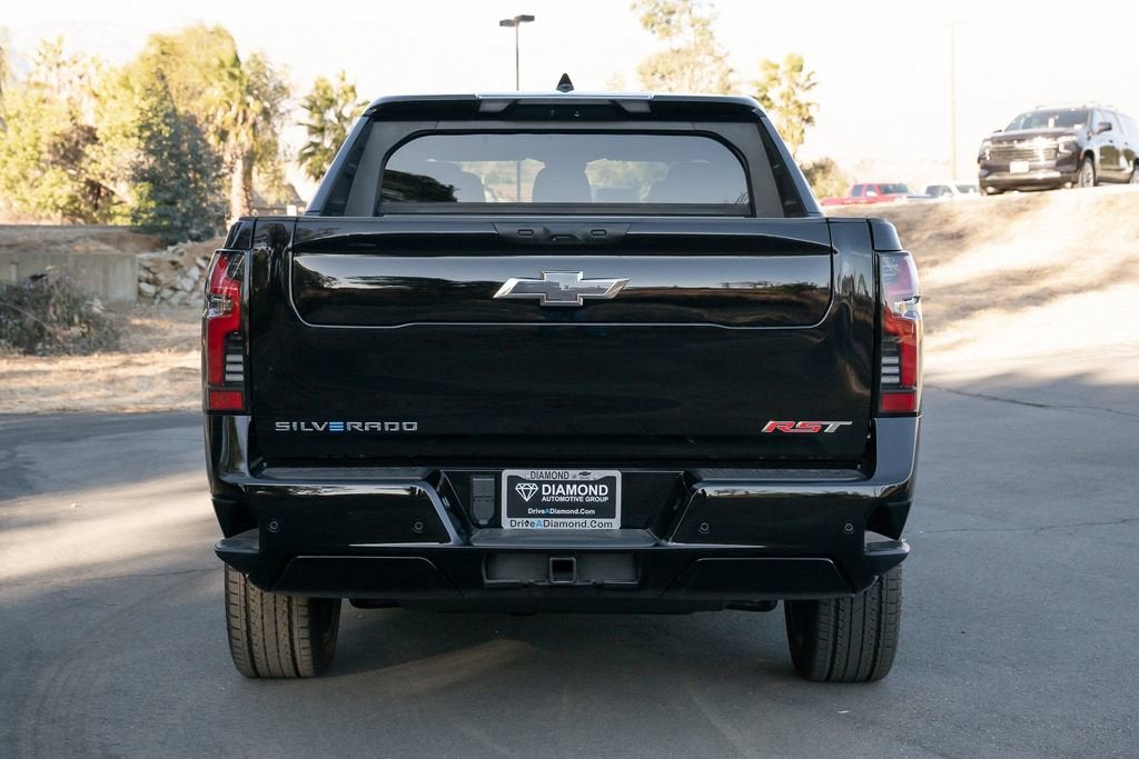 2024 Chevrolet Silverado EV RST