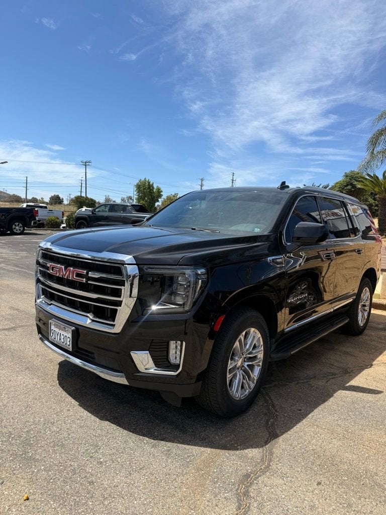 2023 GMC Yukon SLT