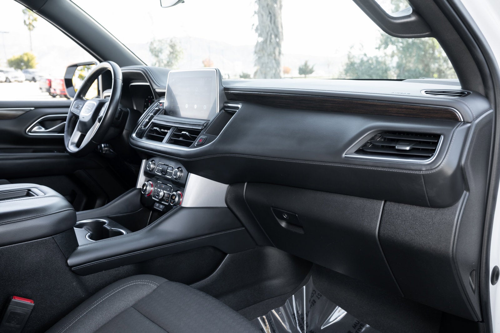 2022 GMC Yukon XL SLE