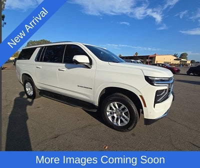 2025 Chevrolet Suburban LT