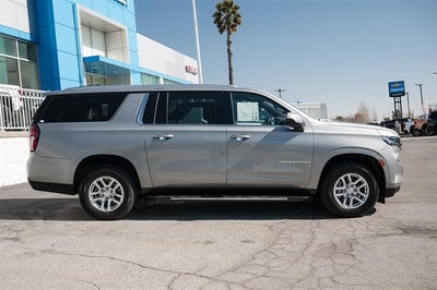 2024 Chevrolet Suburban LT