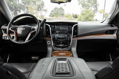 2017 Cadillac Escalade ESV Premium Luxury