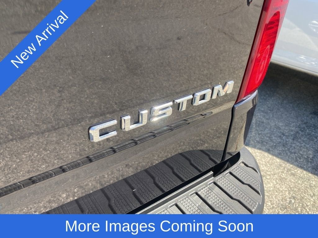 2023 Chevrolet Silverado 1500 Custom