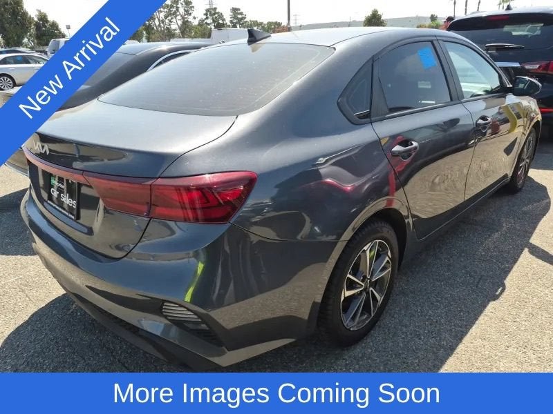 2023 Kia Forte LXS