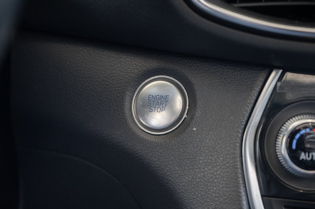2019 Hyundai SANTA FE Limited