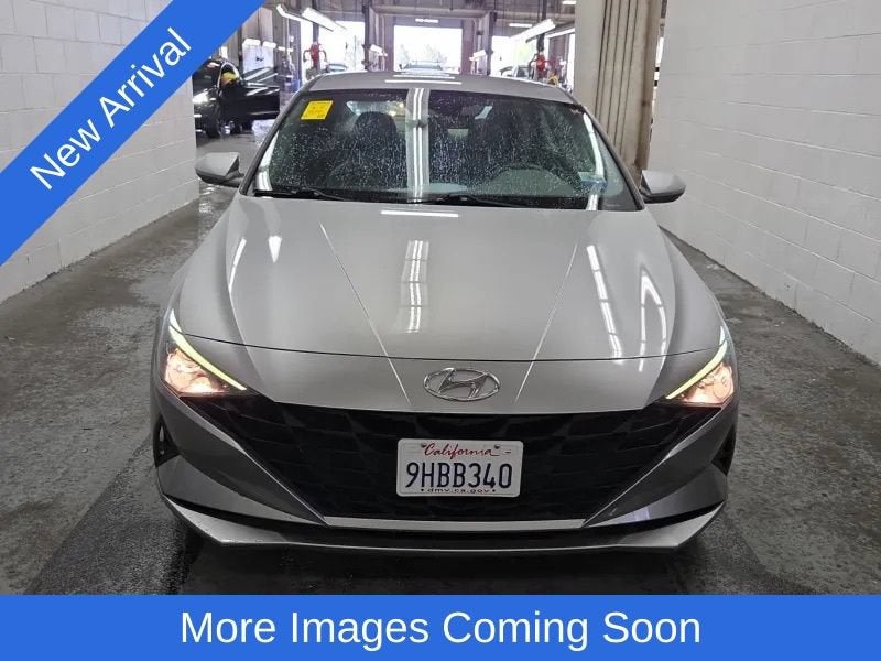 2021 Hyundai ELANTRA SEL