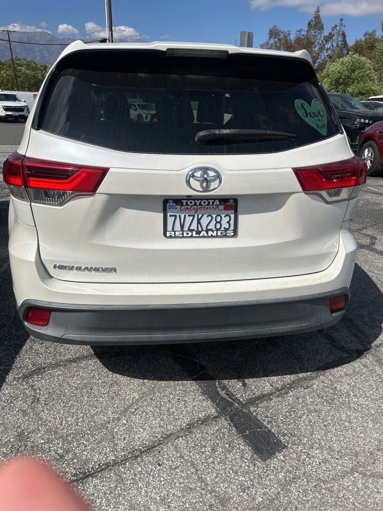 2017 Toyota Highlander LE