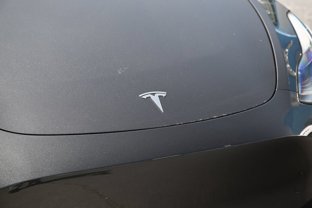 2024 Tesla Model Y Performance