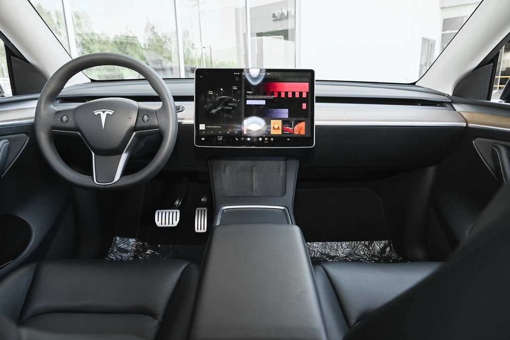 2024 Tesla Model Y Performance