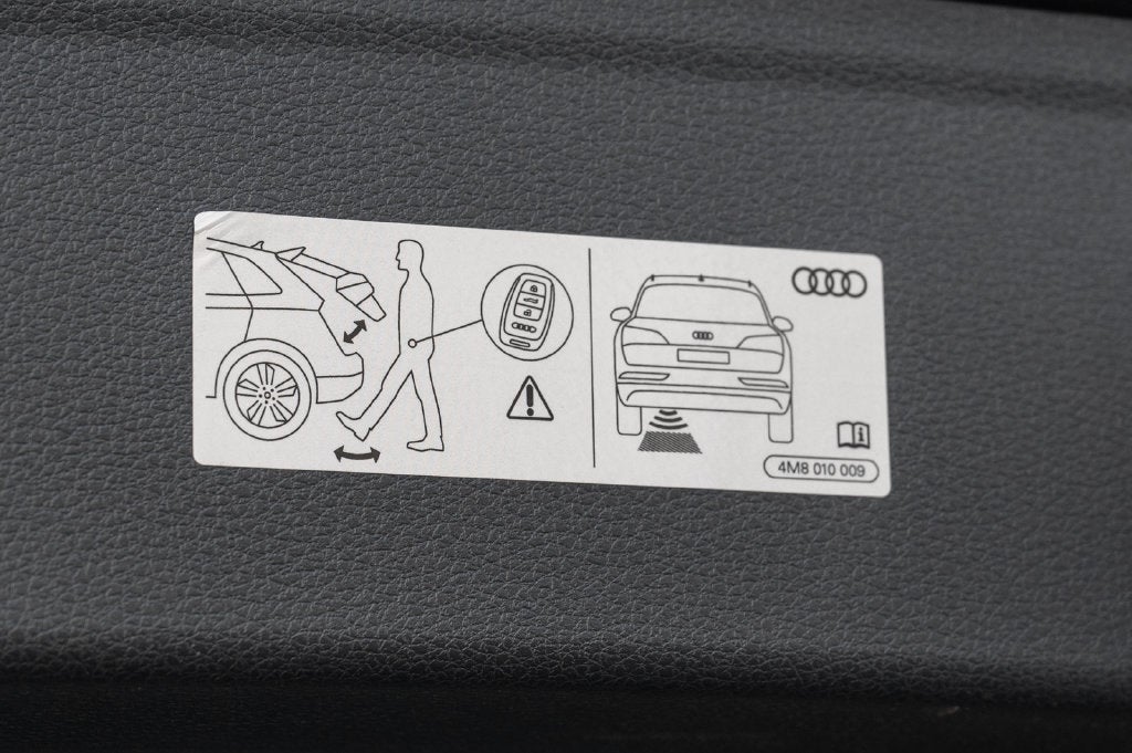 2024 Audi Q5 S line Premium Plus