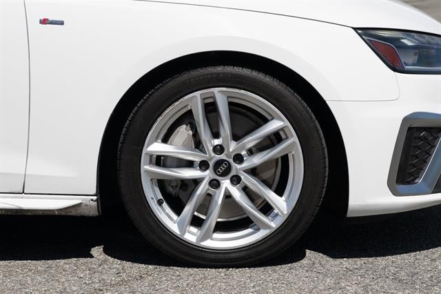 2022 Audi A4 Sedan S line Premium Plus
