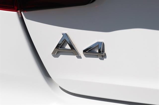 2022 Audi A4 Sedan S line Premium Plus