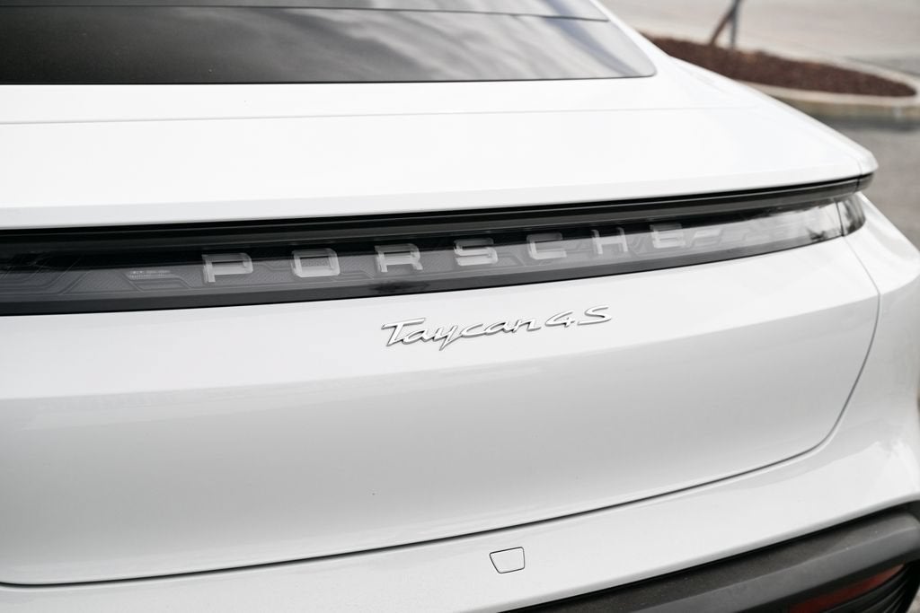 2022 Porsche Taycan 4S