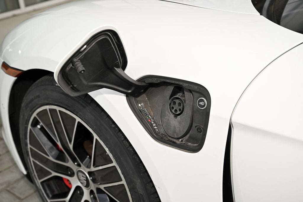 2022 Porsche Taycan 4S