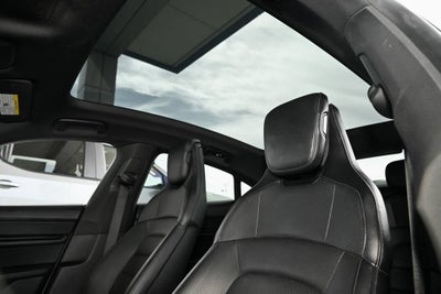 2022 Porsche Taycan 4S