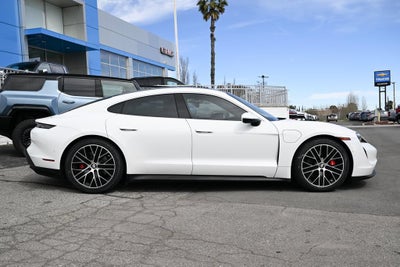 2022 Porsche Taycan 4S