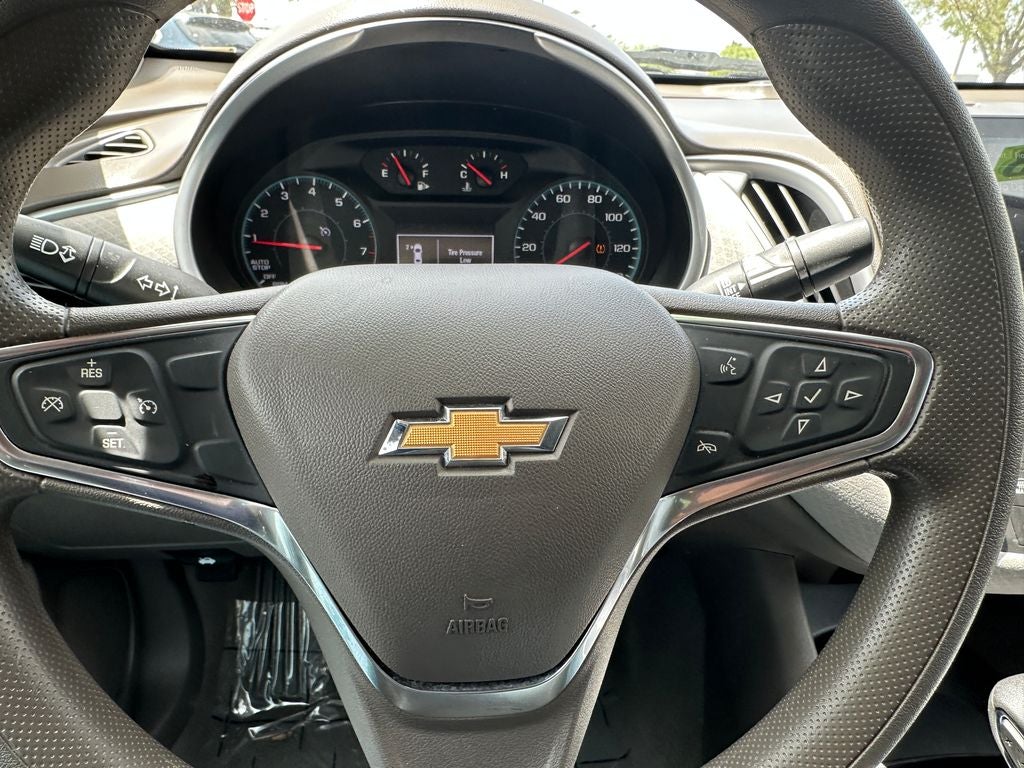 2021 Chevrolet Malibu LS 1FL