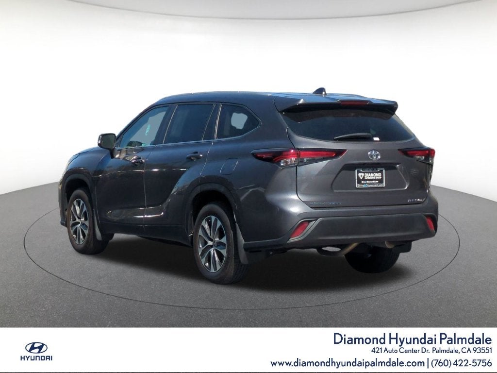 2024 Toyota Highlander XLE